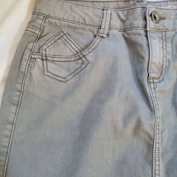 DKNY light gray jean mini skirt 4 - Picture 1 of 10